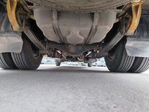 Автобус с 23 сиденьями с ручной коробкой передач