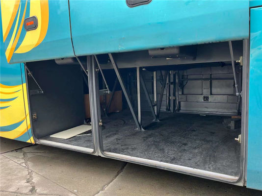 Euro 4 Подержанный автобус Higer 51 сиденье Путешествия автобус Подержанный с ручной коробкой передач