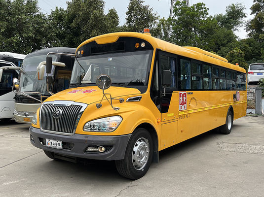 Желтые школьные автобусы 46 мест Ручная коробка передач Автобусы YuTong