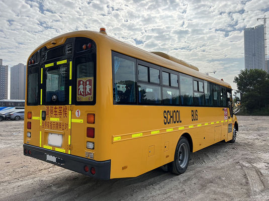 52-местные школьные автобусы для перевозок студентов