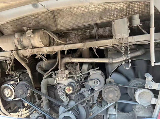 Устойчивые подержанные автобусы Yutong 47 мест LHD экскурсионный автобус с двумя дверями