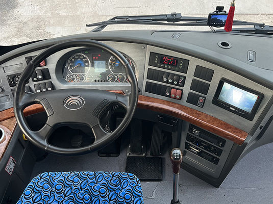 Ручной пассажирский автобус 47 мест Подержанный большой междугородный автобус