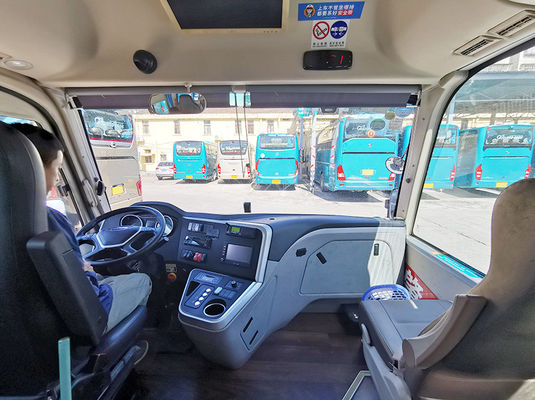 Леворульный подержанный роскошный автобус на 31 место с автоматической коробкой передач