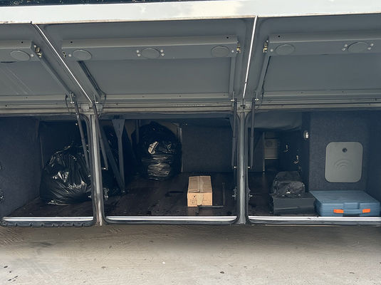 Автобус с дизельным двигателем