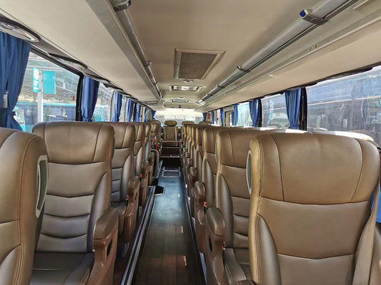 Автобусы Euro 5D с дизельным двигателем 33 места с кондиционером