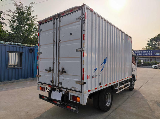 Белый ручной предварительно принадлежащий грузовик Дизельный Isuzu использованный грузовик Box Truck