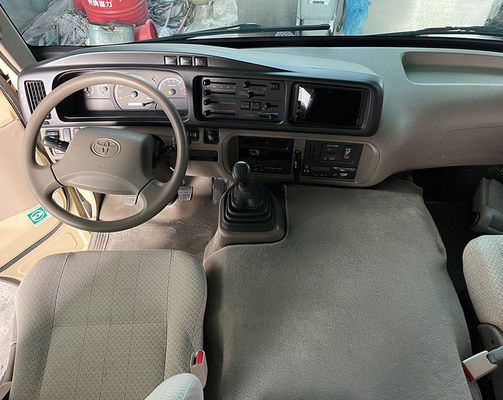 Использовано 23 места  Автобус 7м Бензин  Использованный микроавтобус