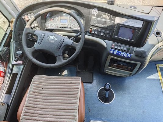 Автобус 50 мест Подержанный автобус с дизельным двигателем 220 кВт