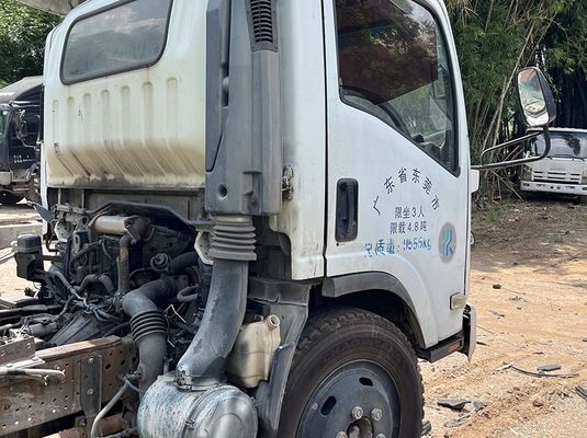 Подержанный грузовик ISUZU ELF 600P 700P Легкий грузовик 175 л.с. Дизельный двигатель 4KH1 с 3 сиденьями и 2 дверями
