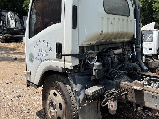 Подержанный грузовик ISUZU ELF 600P 700P Легкий грузовик 175 л.с. Дизельный двигатель 4KH1 с 3 сиденьями и 2 дверями